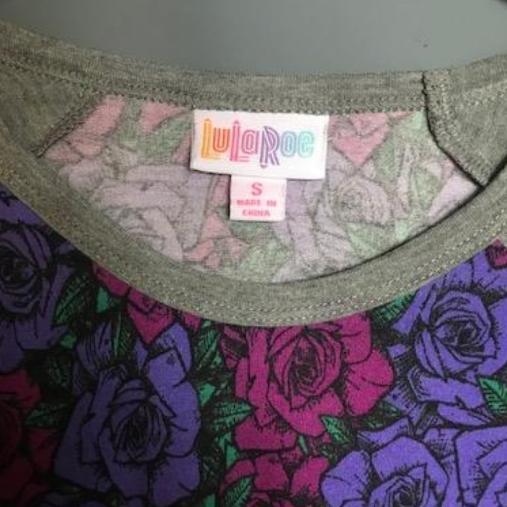 Lularoe Randy Top - Picture 2 of 2